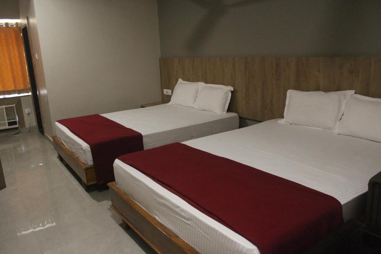 Hotel Janaki Pride Puri Exterior foto